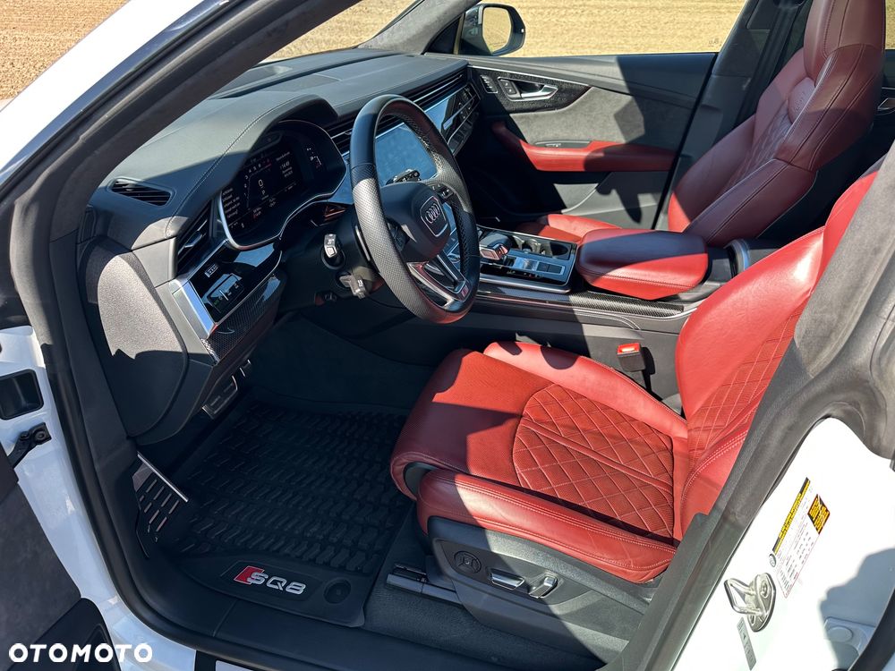 Audi SQ8 TFSI quattro tiptronic - 14