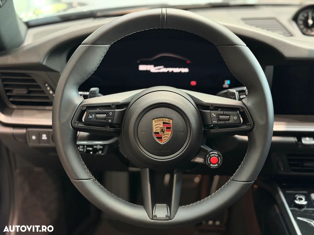 Porsche 911 Carrera PDK - 33