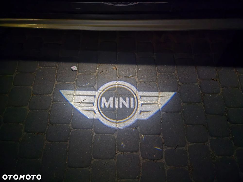 MINI Countryman Cooper S E All4 - 32