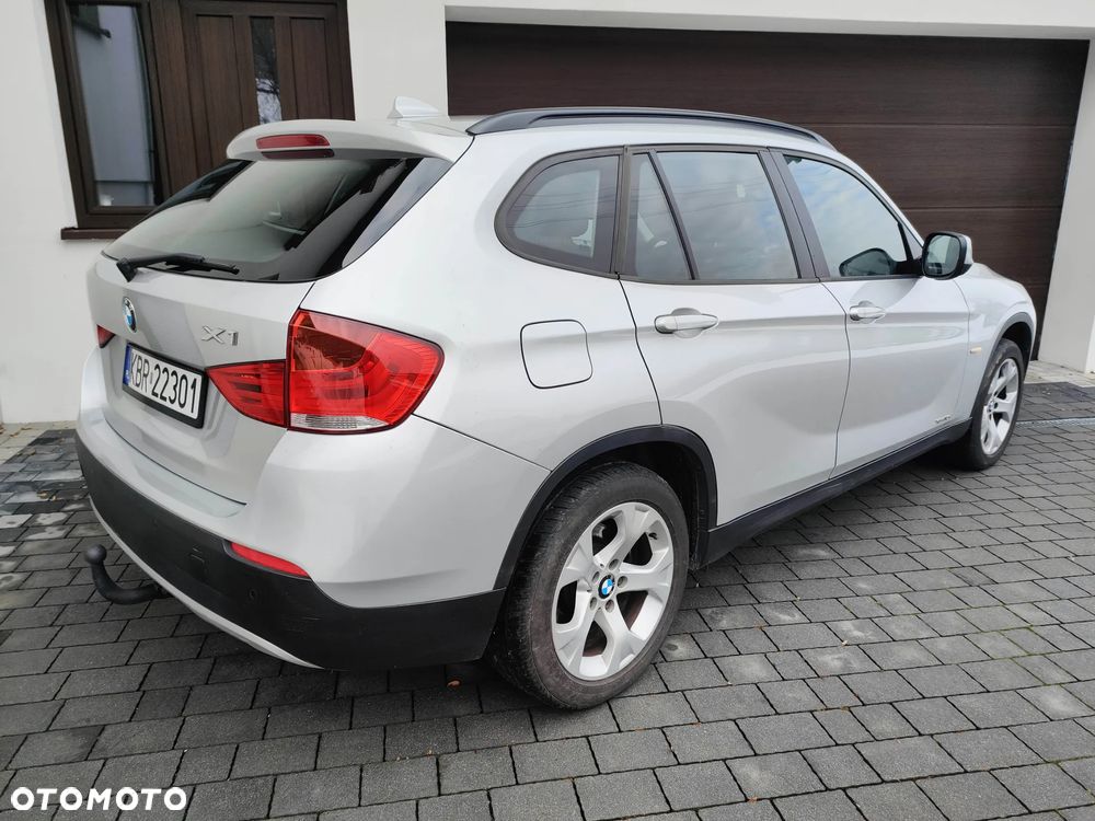 BMW X1 xDrive18d Sport Line - 5