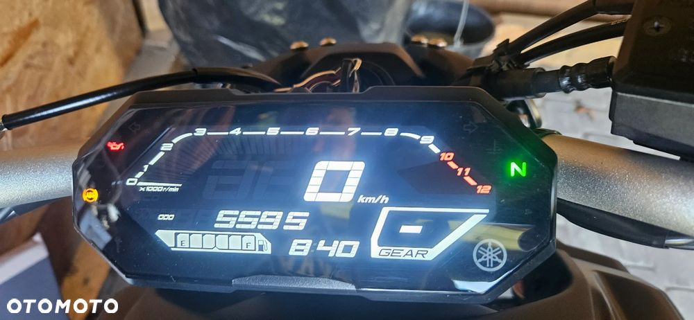 Yamaha MT - 7