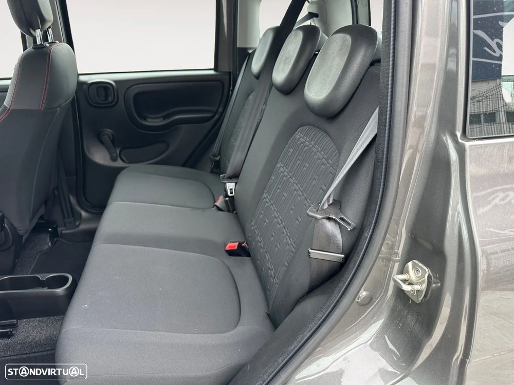 Fiat Panda 1.0 Hybrid (RED) - 15