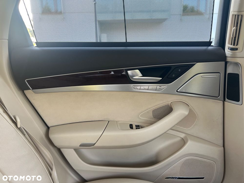 Audi A8 4.2 TDI DPF quattro tiptronic - 11