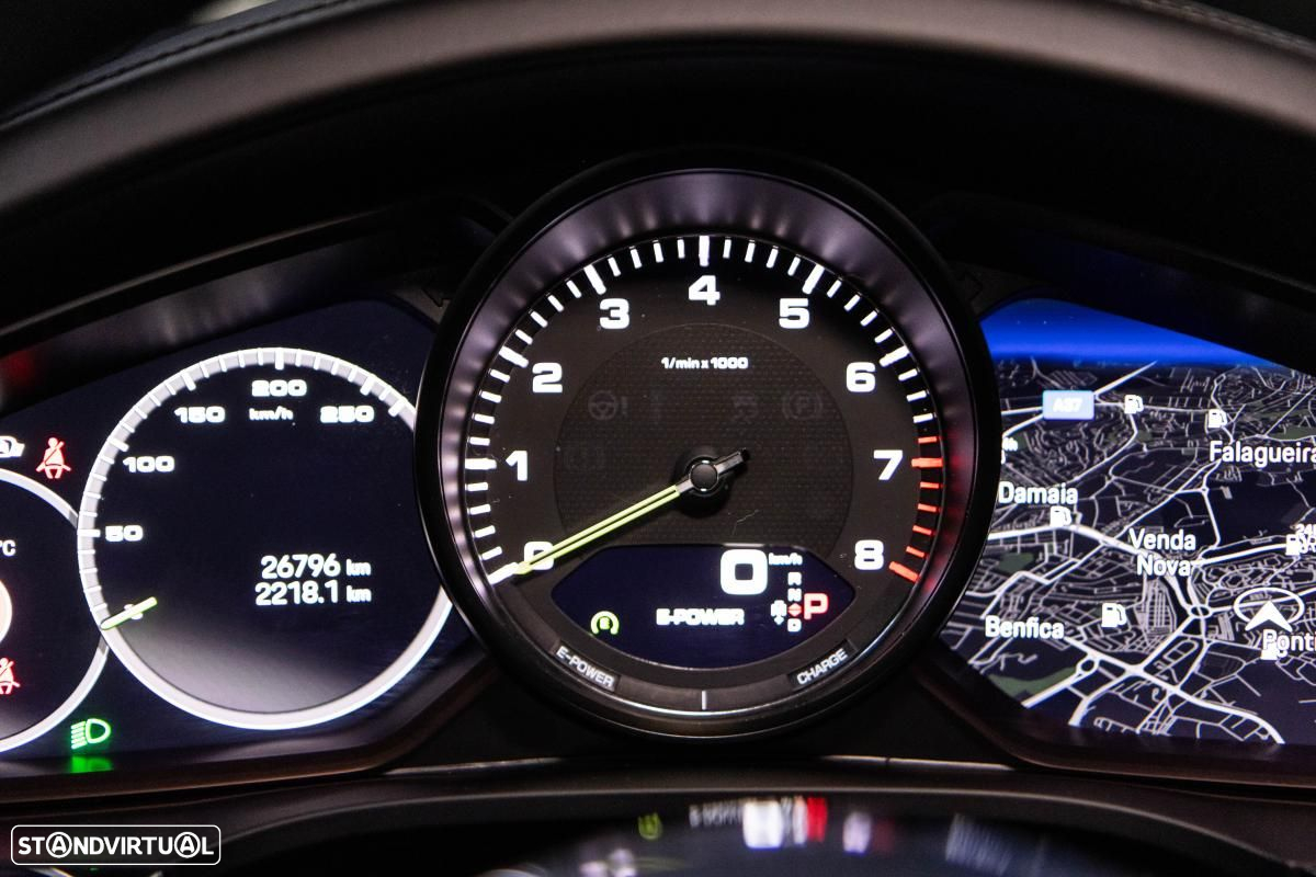 Porsche Cayenne E-Hybrid Tiptronic S Platinum Edition - 27