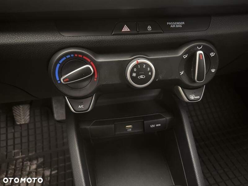 Kia Rio 1.2 M - 16