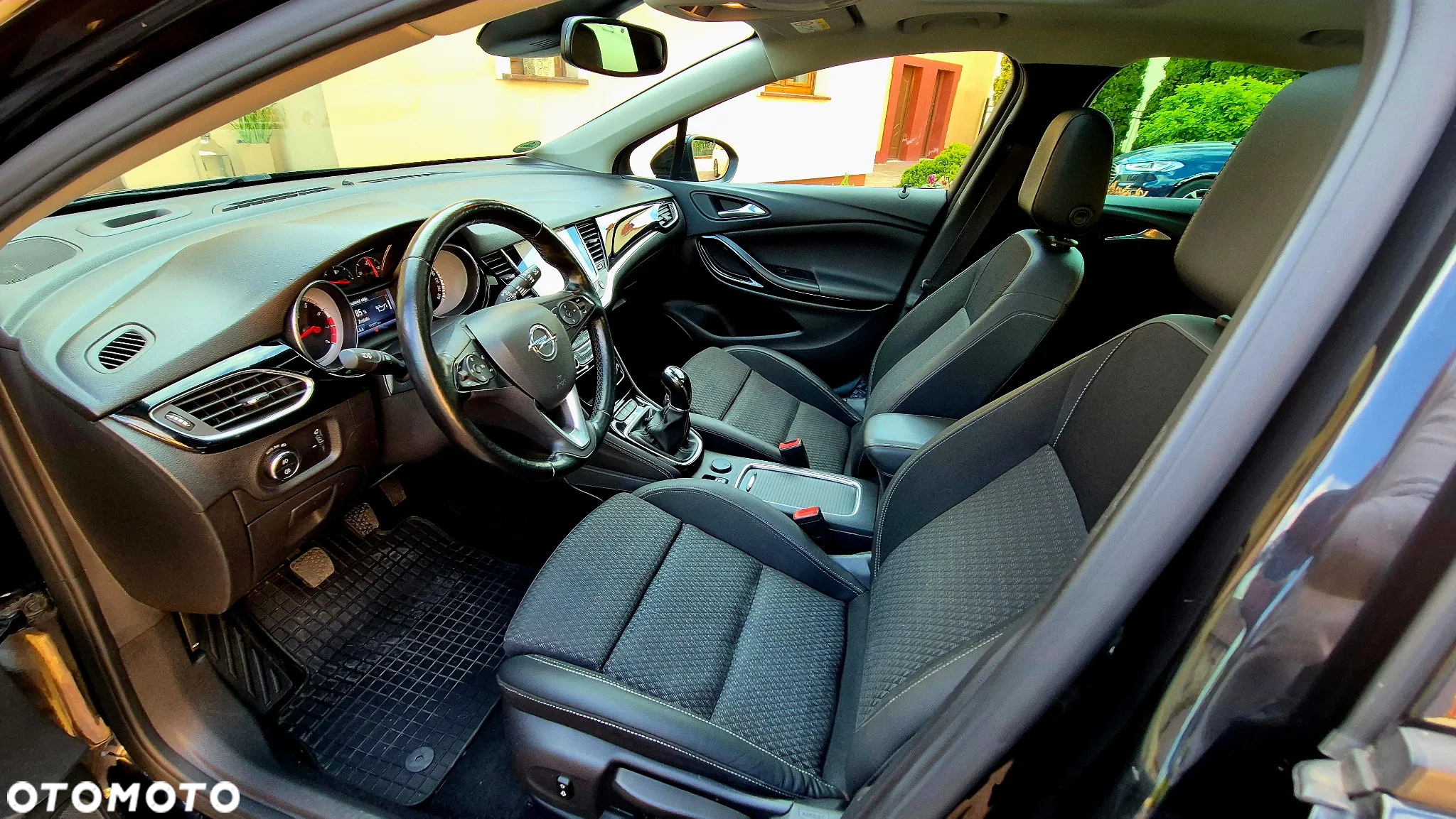 Opel Astra 1.4 Turbo Dynamic - 17