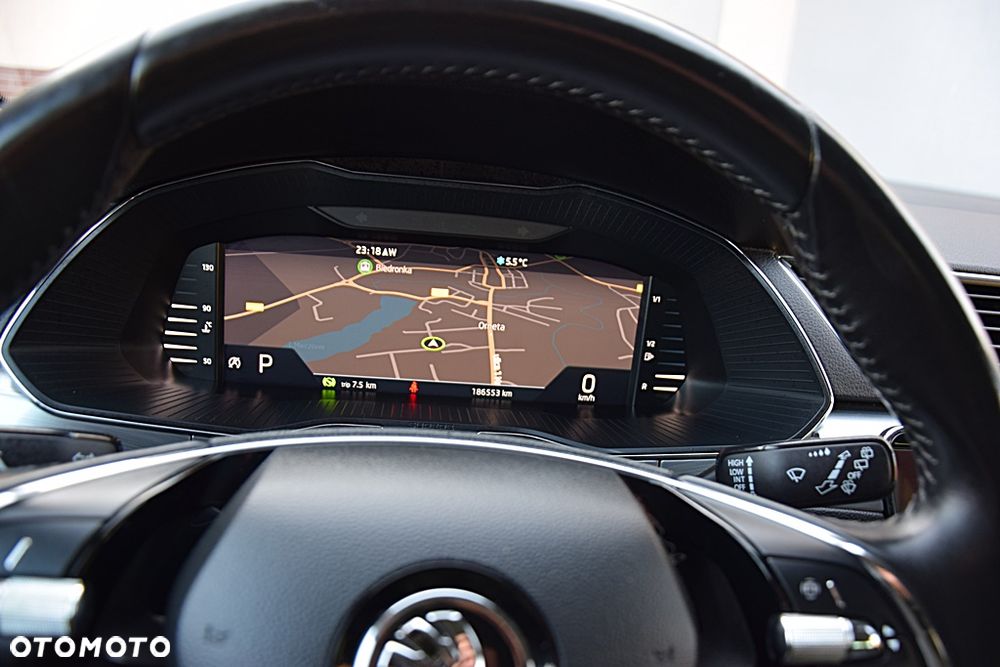 Skoda Superb 2.0 TDI Ambition DSG7 - 20