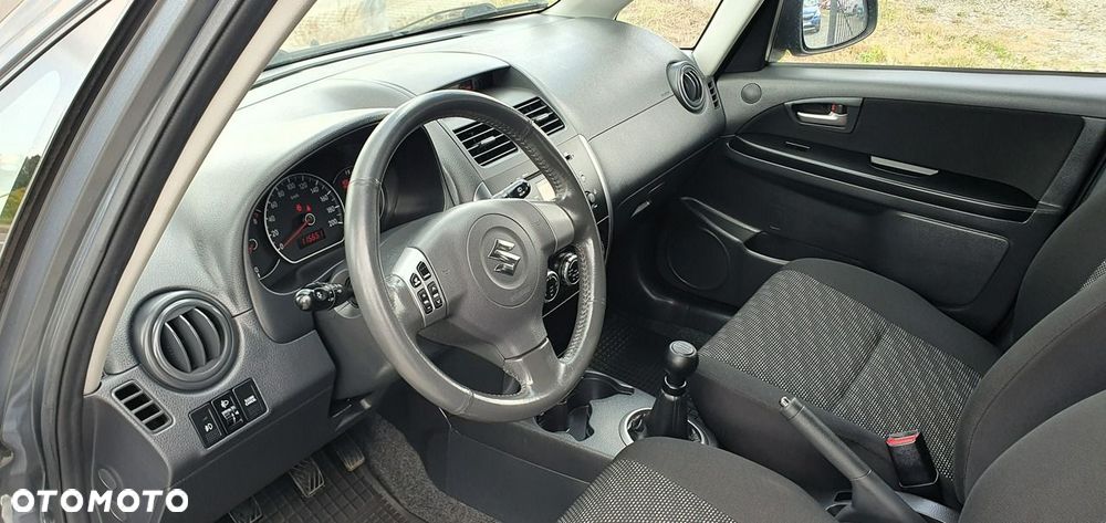 Suzuki SX4 - 6
