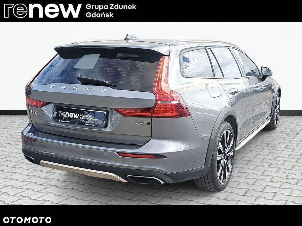Volvo V60 Cross Country Pro D4 AWD - 9