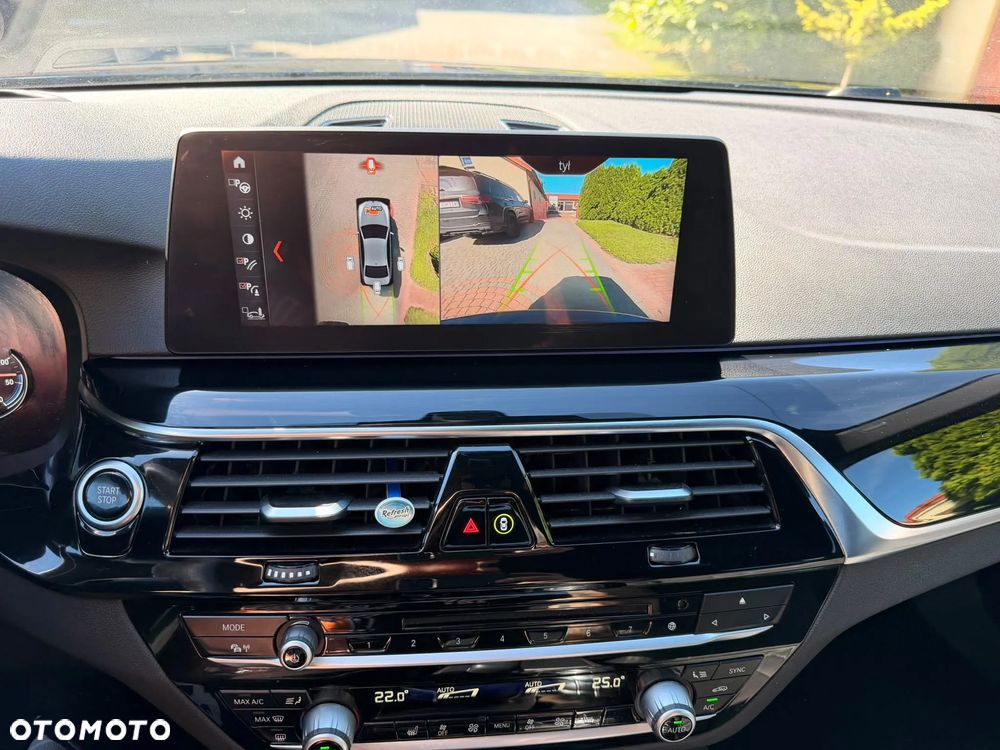 BMW Seria 5 530e iPerformance xDrive - 16
