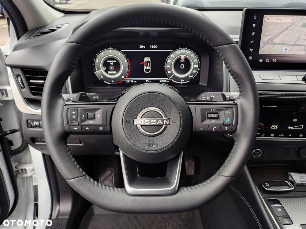 Nissan Qashqai 1.3 DIG-T mHEV N-Connecta Xtronic - 17