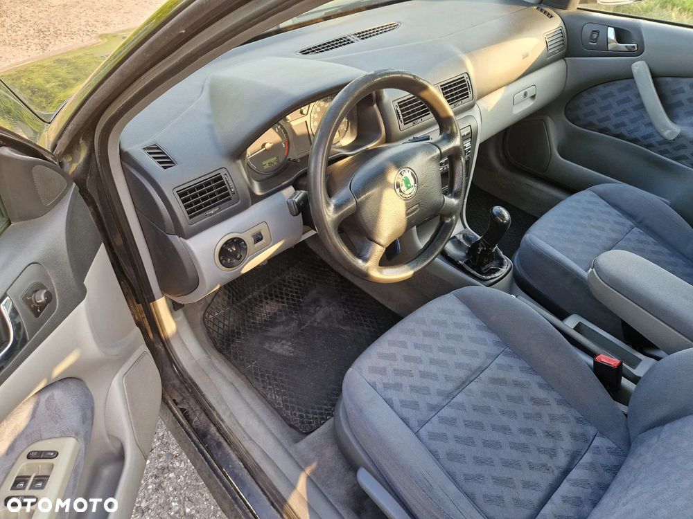 Skoda Octavia 1.9 TDI Ambiente - 8