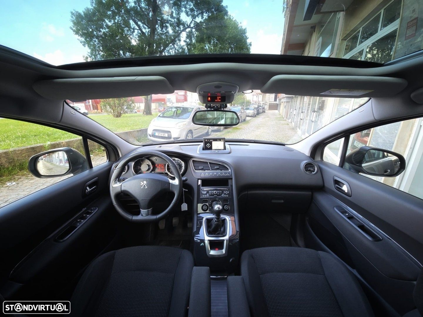 Peugeot 5008 1.6 BlueHDi Allure J17 - 5
