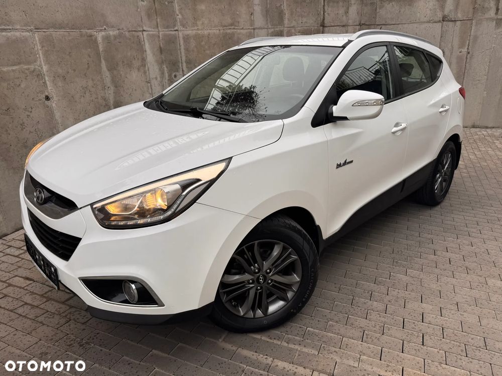 Hyundai ix35 blue 1.6 2WD Finale Gold