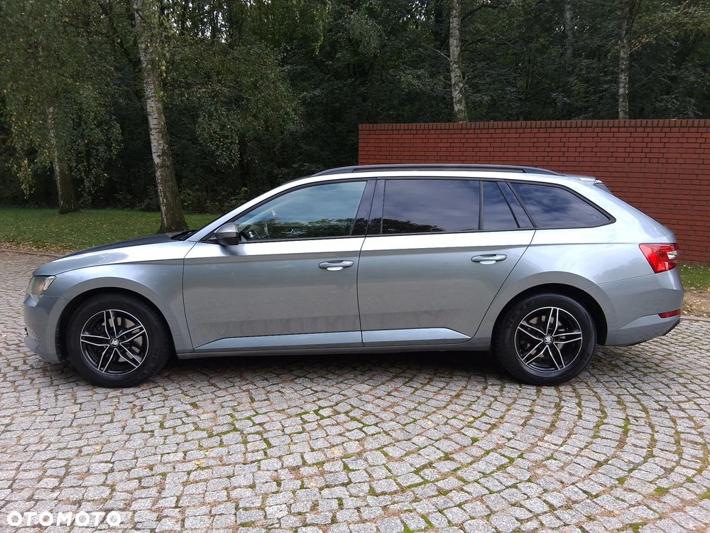 Skoda Superb 1.6 TDI Active DSG - 14