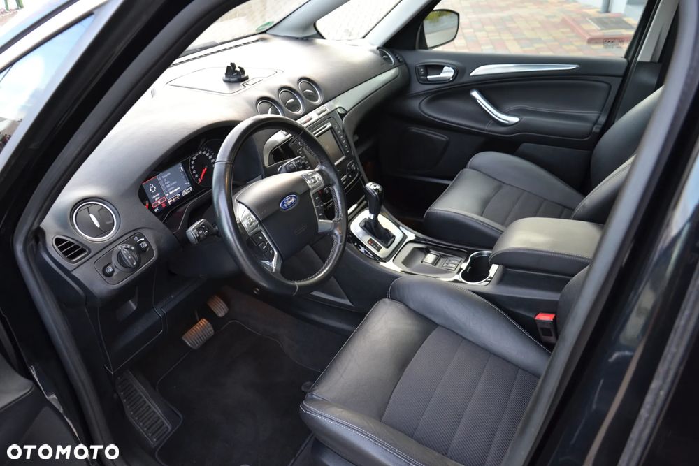 Ford S-Max 2.0 TDCi DPF Titanium - 15