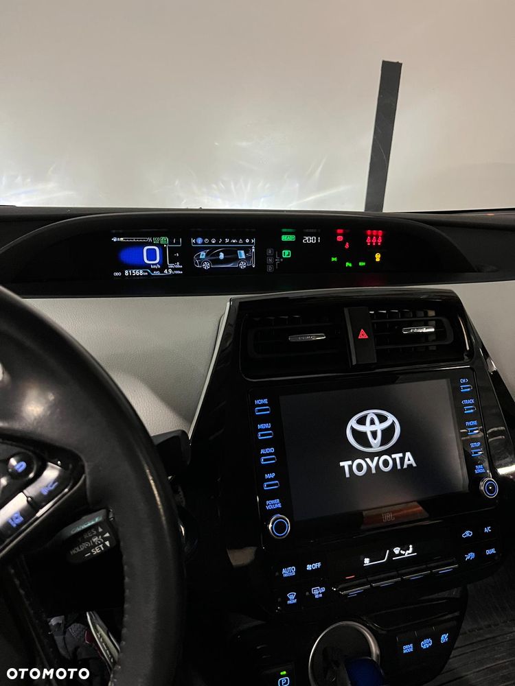 Toyota Prius 1.8 Hybrid Executive - 12