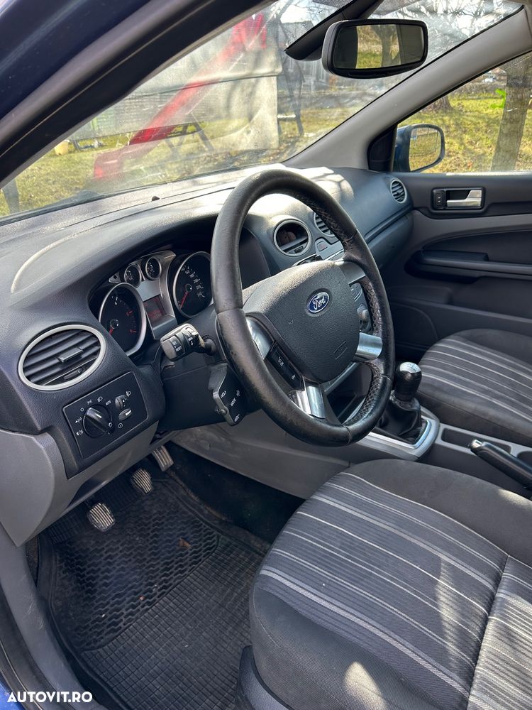 Ford Focus 1.6 TDCI Trend - 9