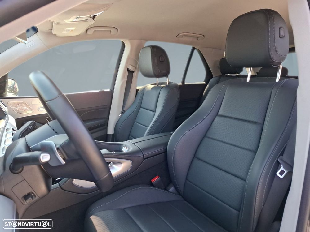 Mercedes-Benz GLE 300 d 4Matic - 11
