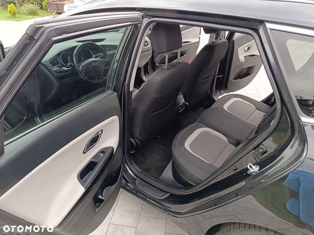 Kia Ceed - 17