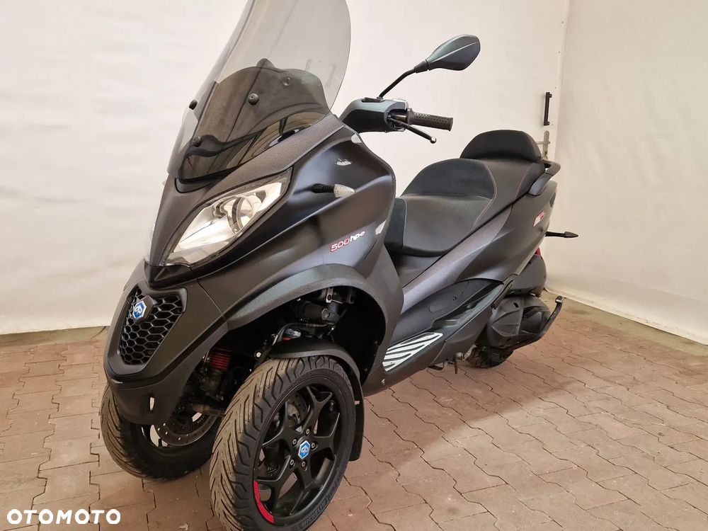 Piaggio MP-3 - 2