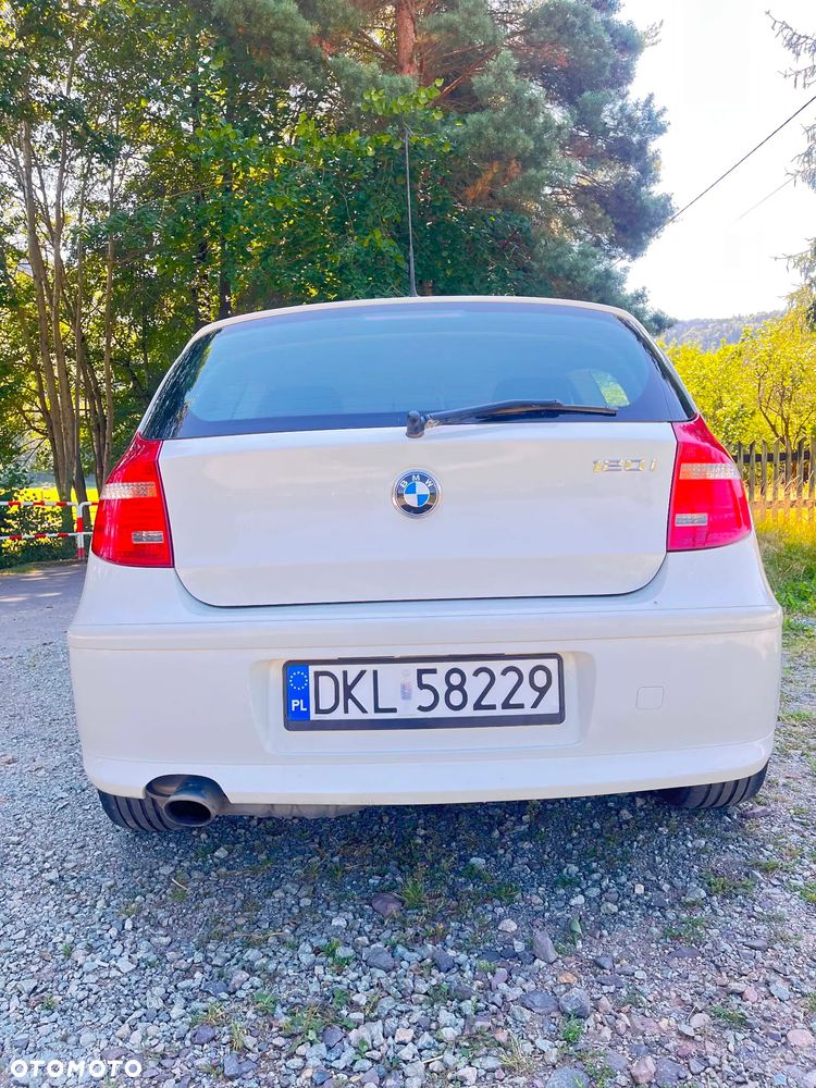 BMW Seria 1 120i - 5