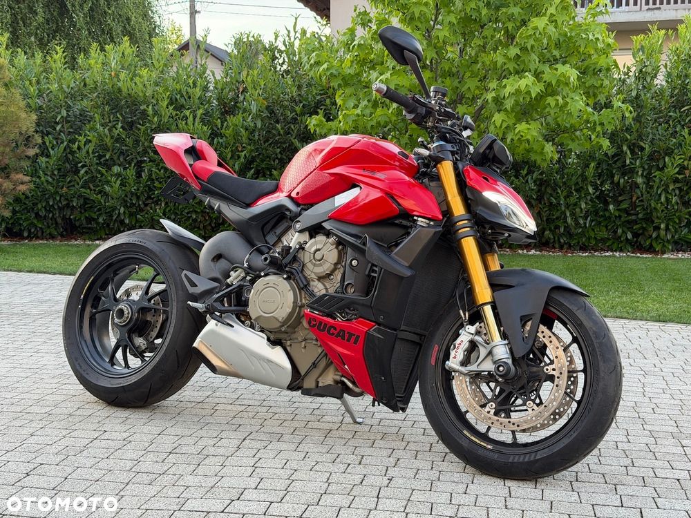 Ducati Streetfighter V4 - 1
