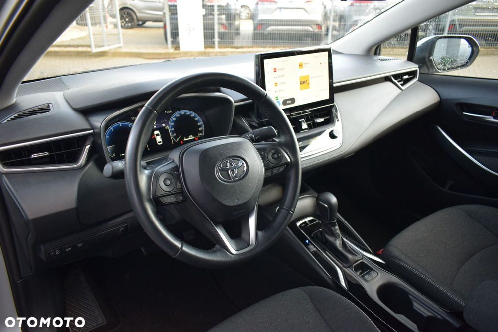 Toyota Corolla - 11