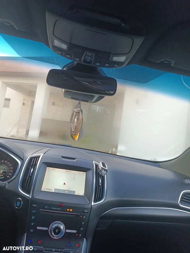 Ford Edge - 17