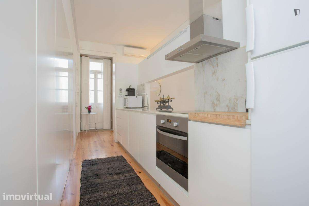 Apartamento com 2 quartos - localizado em Santo Ildefonso Porto - Grande imagem: 5/35