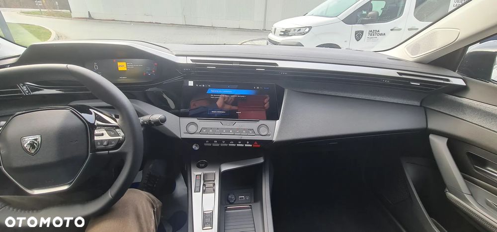 Peugeot 308 1.2 mHEV Allure S&S e-DCS6 - 22