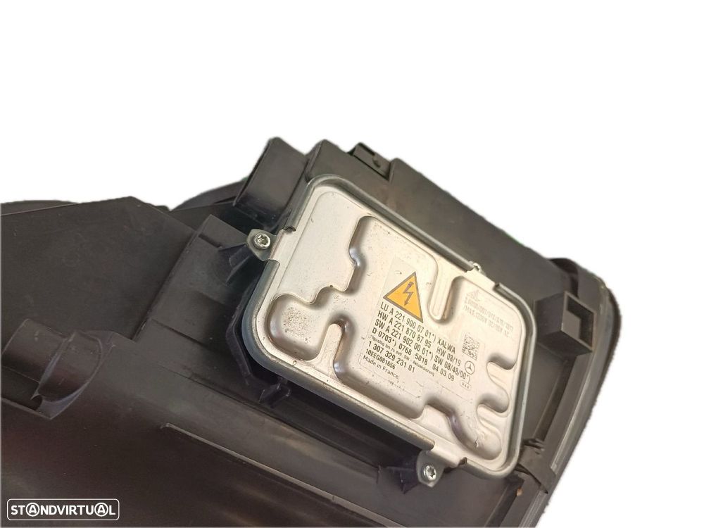 Farol Xénon Esq Mercedes-Benz S-Class (W221) - 3