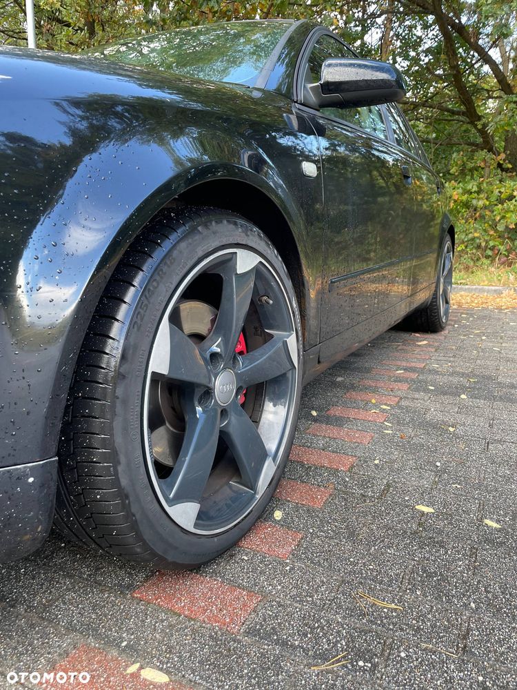Audi A4 Avant - 10