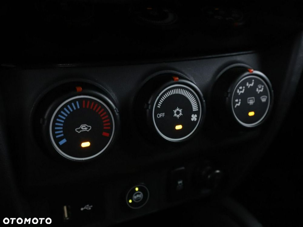 Mitsubishi ASX 1.6 2WD Intense - 27