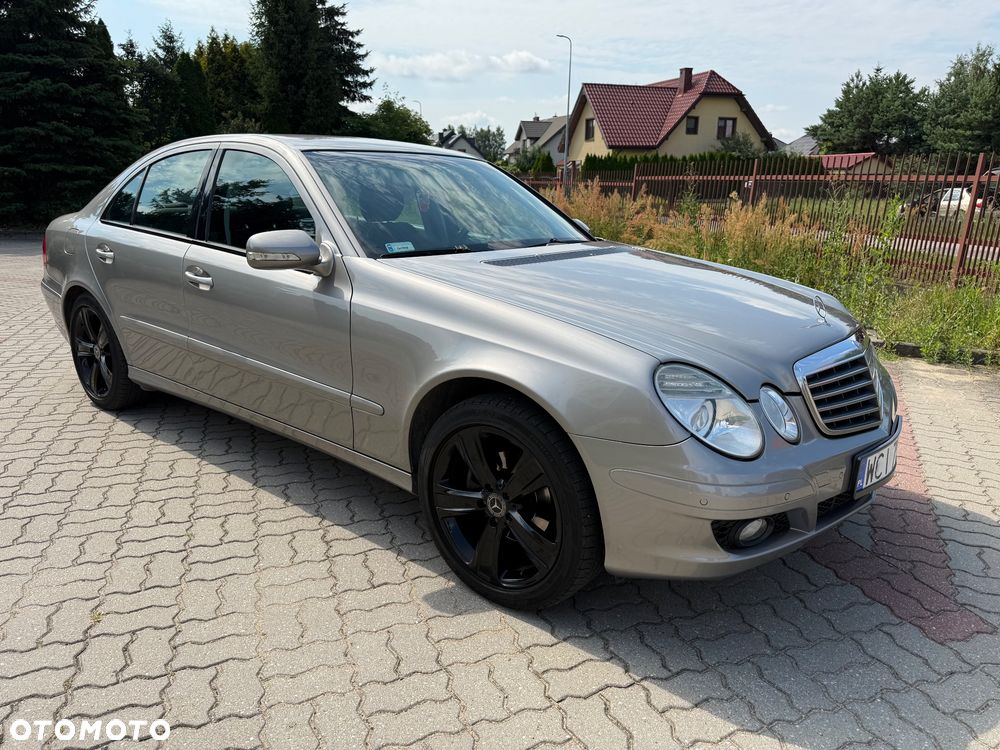 Mercedes-Benz Klasa E 280 CDI 4-Matic Classic - 2