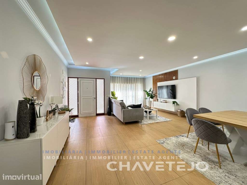 Duplex com garagem na cave em condomínio privado na bela cidade de ... - Grande imagem: 3/33
