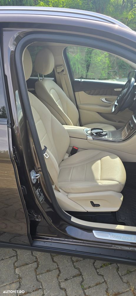 Mercedes-Benz GLC - 28