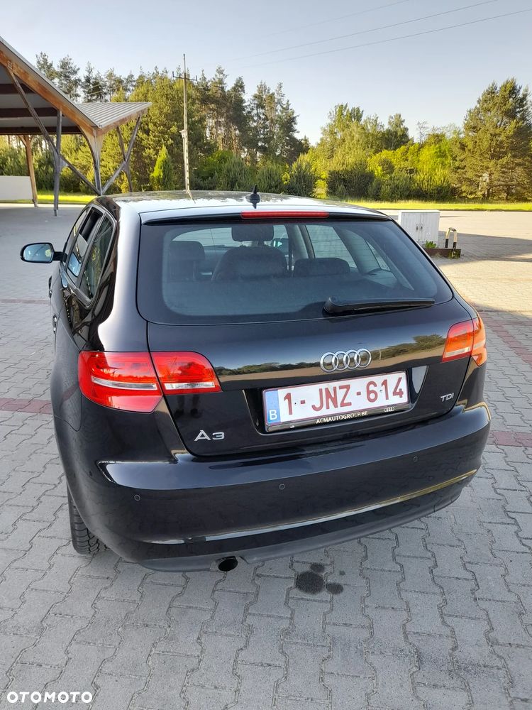 Audi A3 Sportback - 6