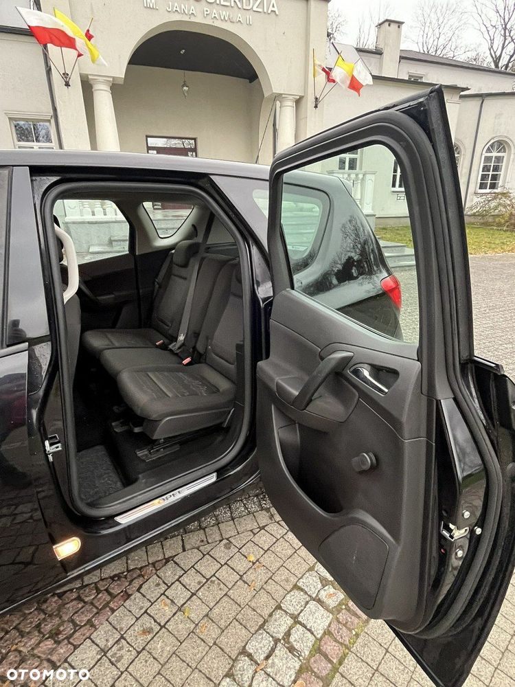 Opel Meriva - 10