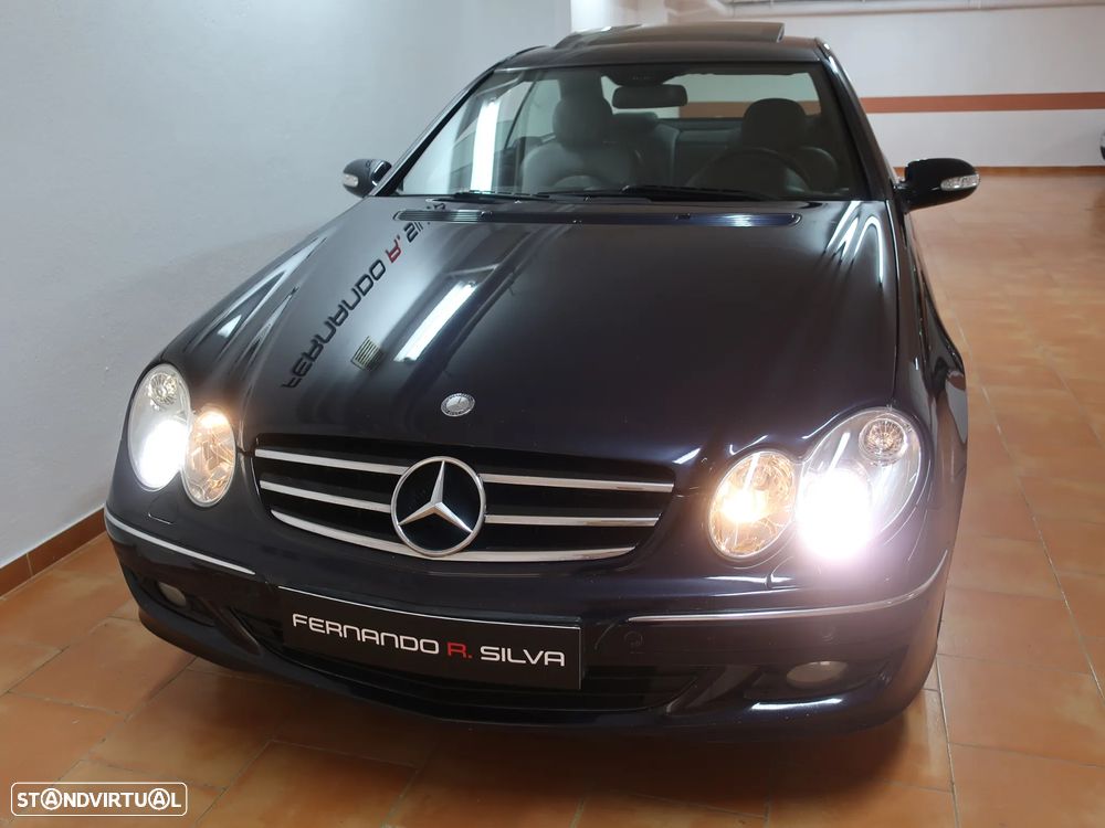 Mercedes-Benz CLK 220 CDi Avantgarde - 4