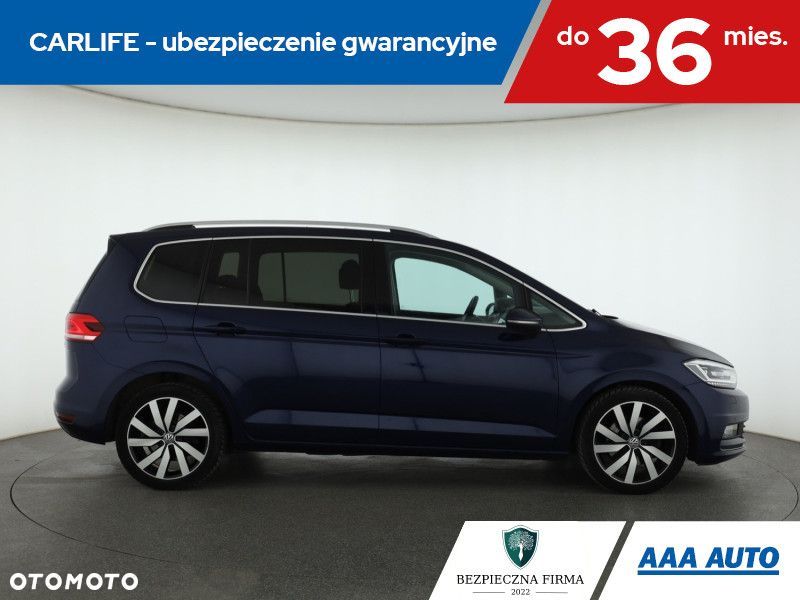 Volkswagen Touran - 8