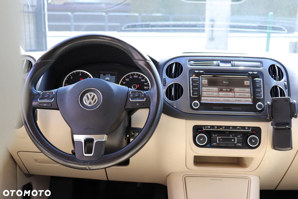 Volkswagen Tiguan 2.0 TDI BlueMot Sport&Style - 8
