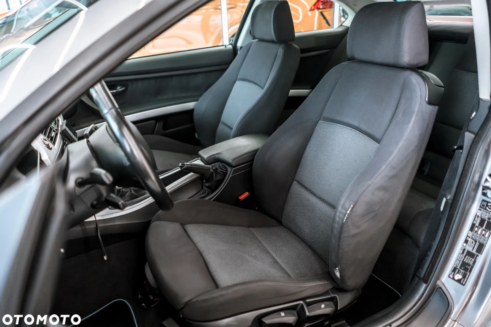 BMW Seria 3 320d Coupe - 24