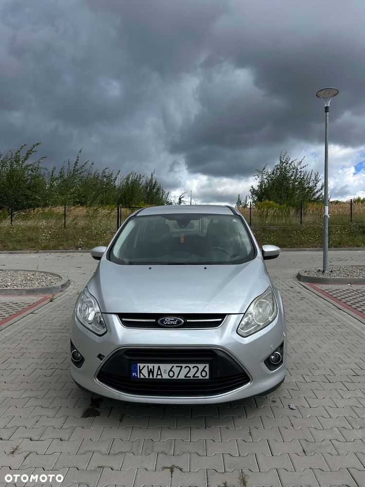 Ford Grand C-MAX - 10