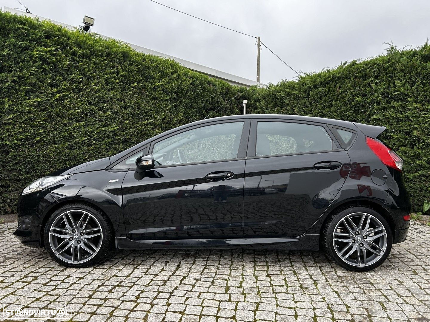 Ford Fiesta 1.0 T EcoBoost STLine - 22