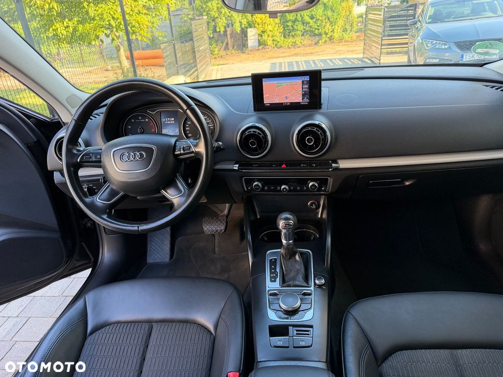 Audi A3 Sportback - 11