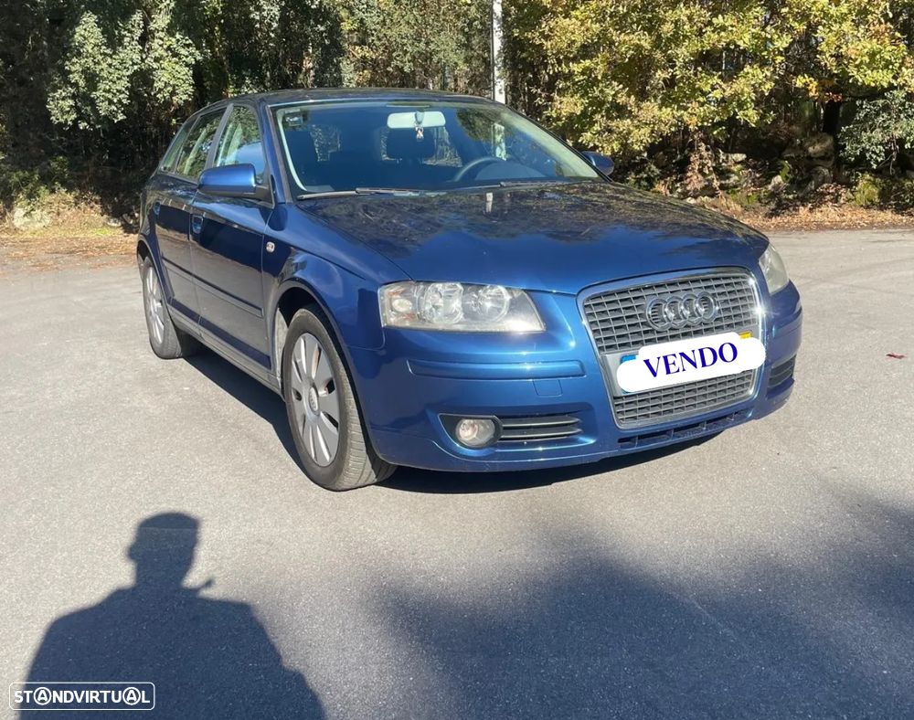 Audi A3 Sportback 2.0 TDi Attraction - 4