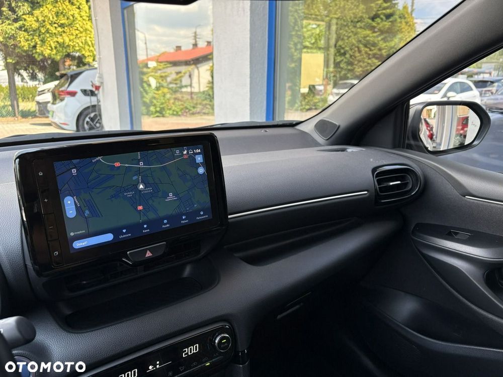 Toyota Yaris - 16