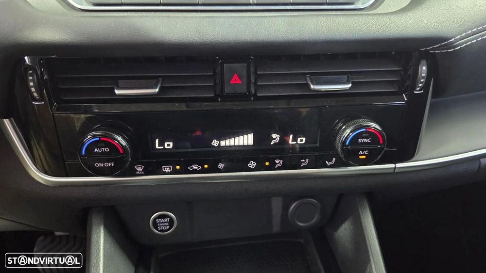 Nissan Qashqai 1.3 DIG-T MHEV Xtronic Tekna - 26