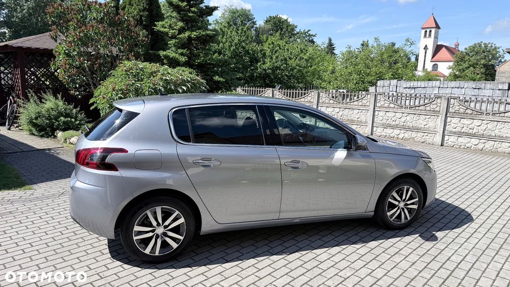 Peugeot 308 BlueHDi 130 EAT8 Stop & Start Allure - 2